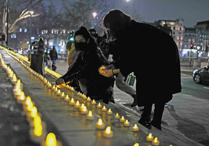 Candles for homeless who have died