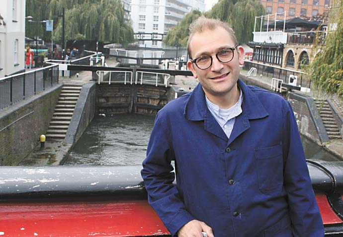 Dan Carrier_Camden Lock_6723