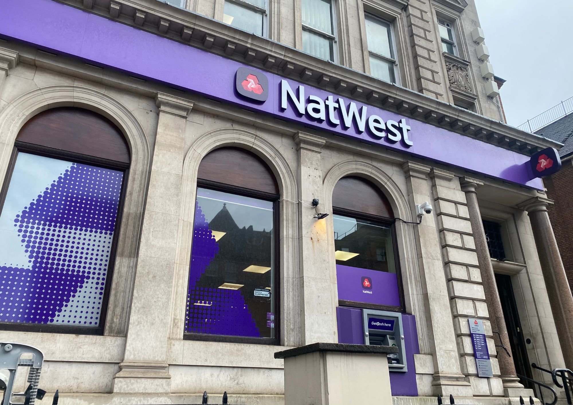 nat west finchley road